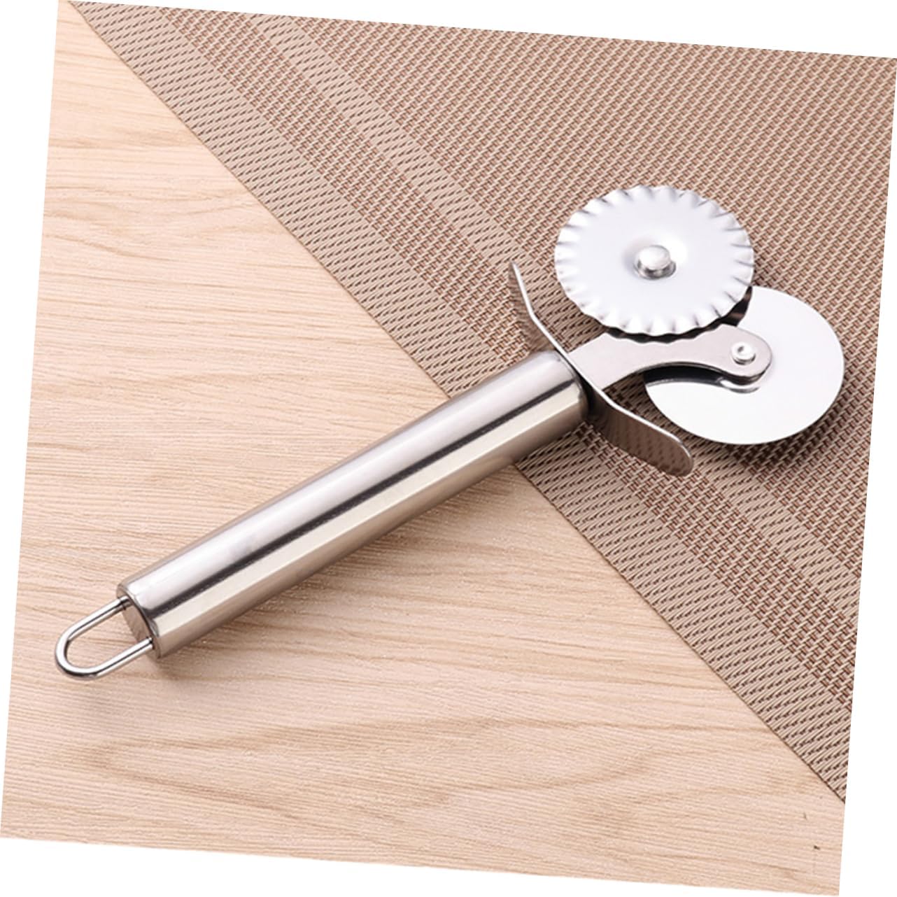 BESTOYARD Stainless Steel Pizza Cutter Pastry Slicer Wheel Pizza Cutter Lace Dough Lace Hob Stainless Steel Roller Double-headed Pizza Cutter, 18.50X7.50X1.20CM