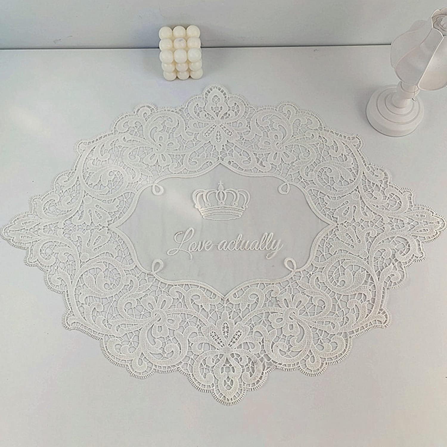 European Lace Placemats Dust Cover Coffee Table Bedside Table Tv Cabinet Wine Cabinet Decorative Placemat Ins Table Flag Home Decoration Paper Doilies