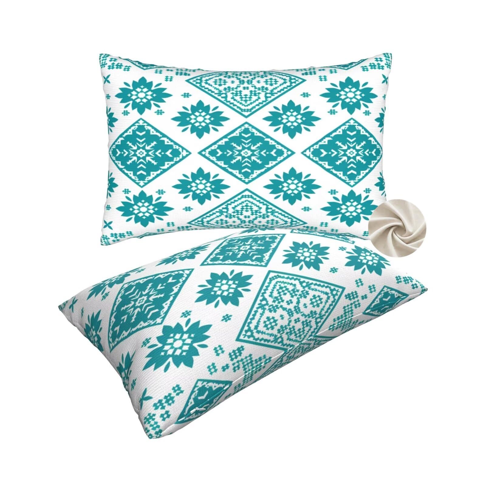 Housses de coussin 60x80 cm pour masquer les oreillers uses et sublimer le lit