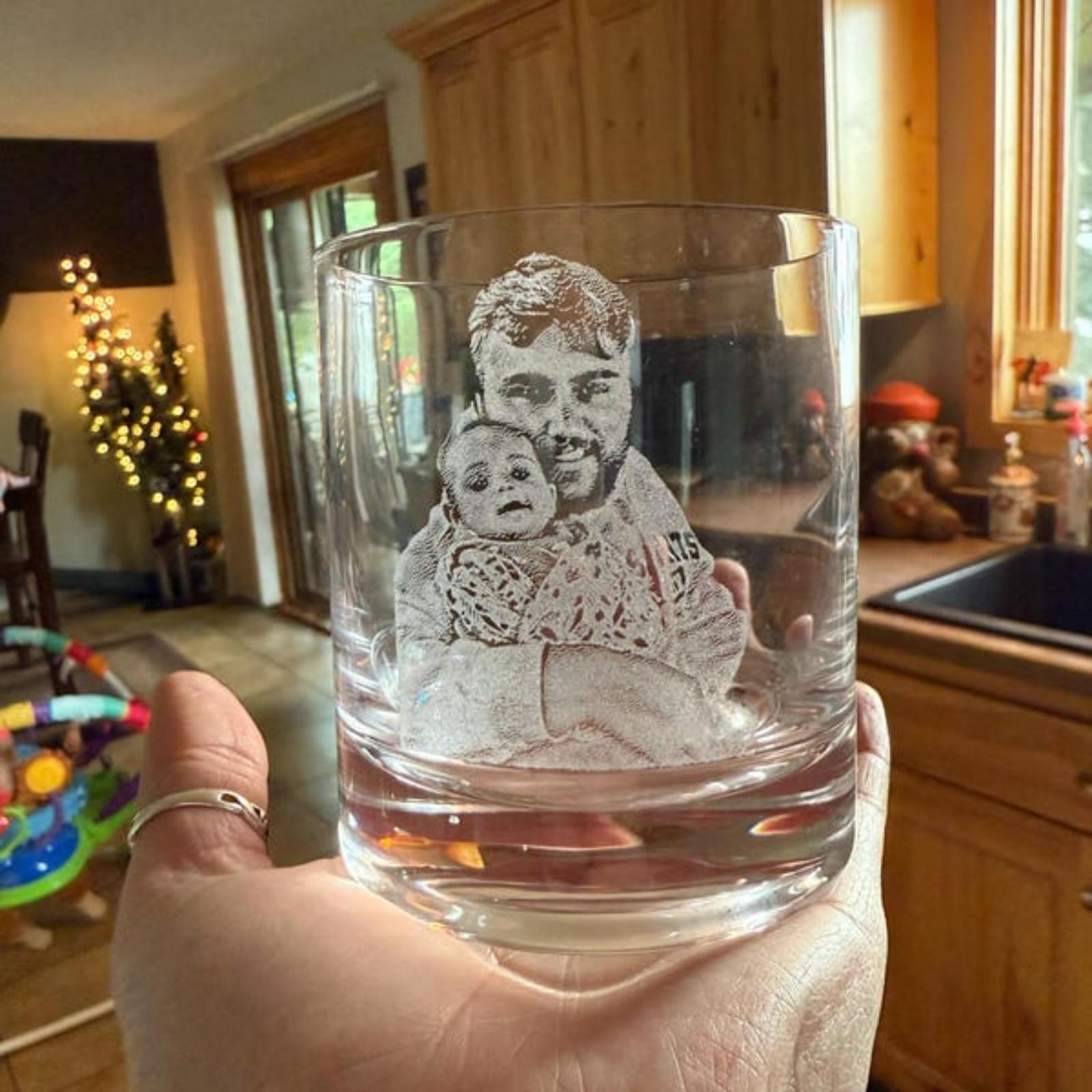 Vasos de whisky personalizados, foto grabada y nombre, vasos de whisky personalizados para hombres y padres, regalo personalizado para maridos, novio, padrinos de boda (4 piezas)