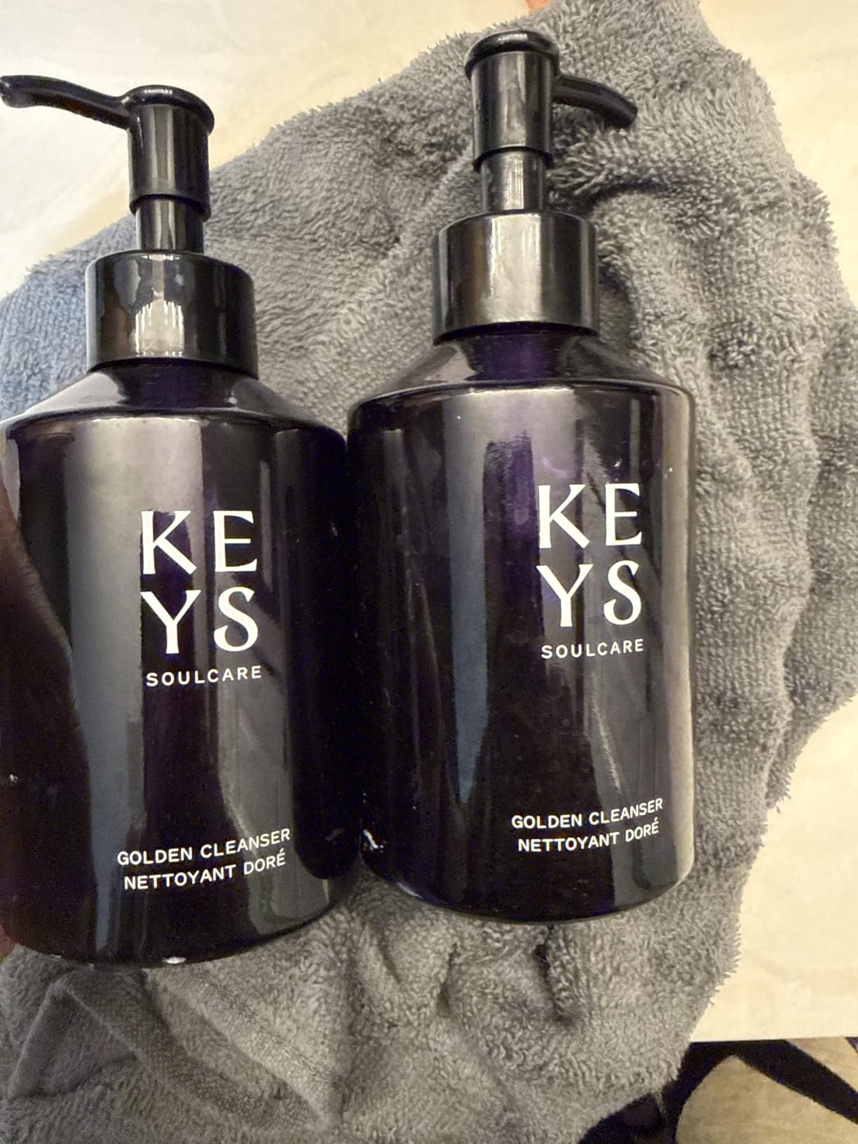 Keys Soulcare Golden Cleanser, Foaming Face Wash Gently Removes Dirt, Makeup & Impurities, Soothes Skin with Manuka Honey, Cruelty-Free, Calming Scent