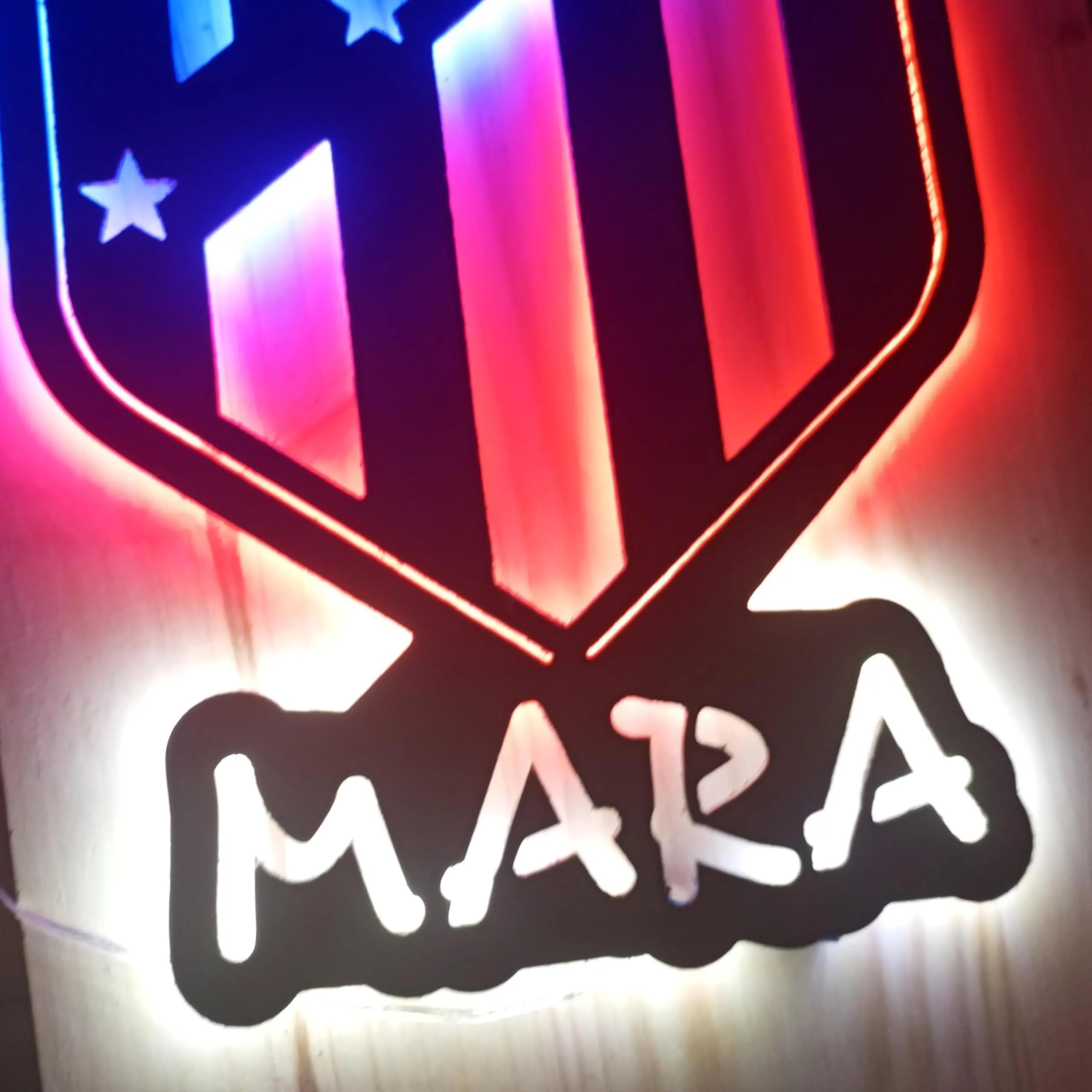 Letrero neon led escudo personalizado Madrid iluminado para colgar en la pared habitación de fútbol para aficionado atlético de España colchonero