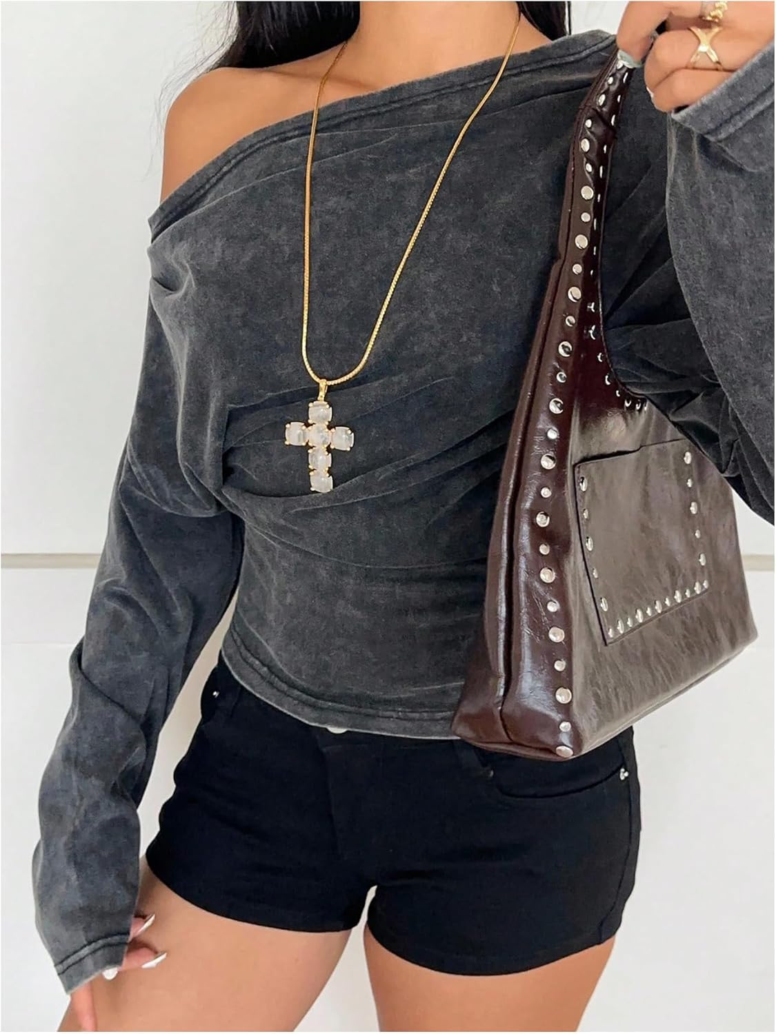 Milumia Women's Off The Shoulder Sweatshirts Ruched Long Sleeve Casual Pullover Tops - Image 4