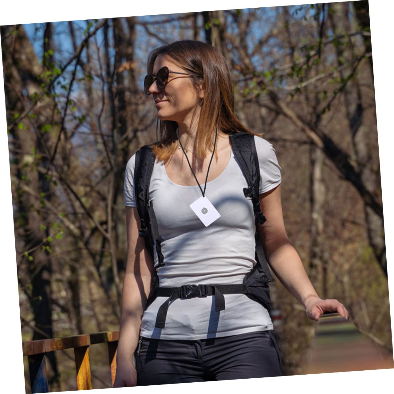 Sosoport 8 STK Signalspiegel signalgeber reflektorhalter notfallausrüstung Outdoor Gear Campingbedarf Mini-Spiegel Campingversorgung reflektierend Rucksack Pfeife Acryl