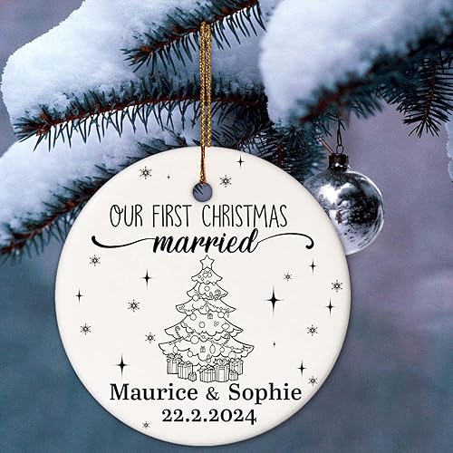 Vista 107 de WHIDOBE Adorno personalizado de nuestra primera Navidad como el señor y la señora, regalos de boda para pareja, novia y novio, adorno de casado