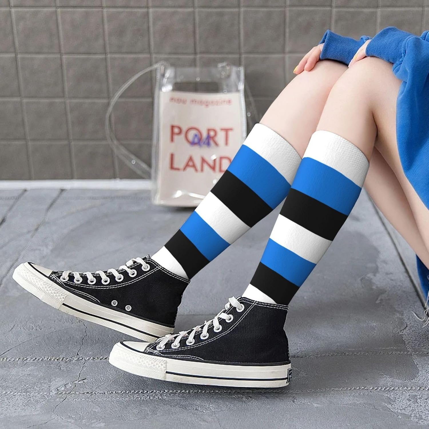 Flag Of Estonia Print Adult Socks, Elastic Stretch Socks,Soft Breathable For Daily Sports Casual Wear