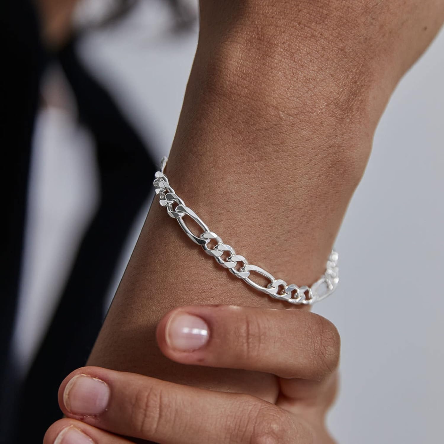 BRIJEWNES 925 Sterling Silver Clasp 4/5mm Figaro Chain Bracelets for Men Women Solid Diamond Cut Figaro Chain Mens Bracelet Chain Bracelets for Men Jewelry Men Gifts - Image 5