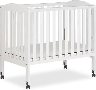Dream On Me 2-in-1 Folding Portable Compact Mini Baby Crib in White, GreenGuard Gold & JPMA, US Patented Flat Folding System, Locking Wheels, 1″ Mattress Pad, Space-Saving Quck Fold Easy Storage
