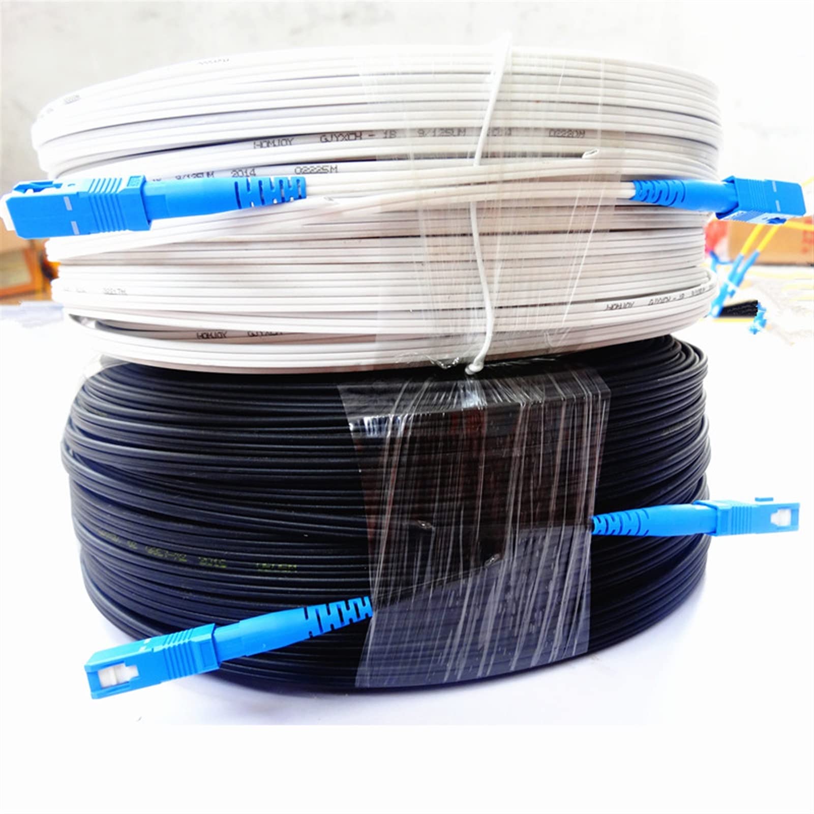Amazon.co.jp: 通信機器 500m屋外の白いSC G657A繊維FTTH Amazon.co.jp: 通信機器 500m屋外の白いSC G657A繊維FTTH