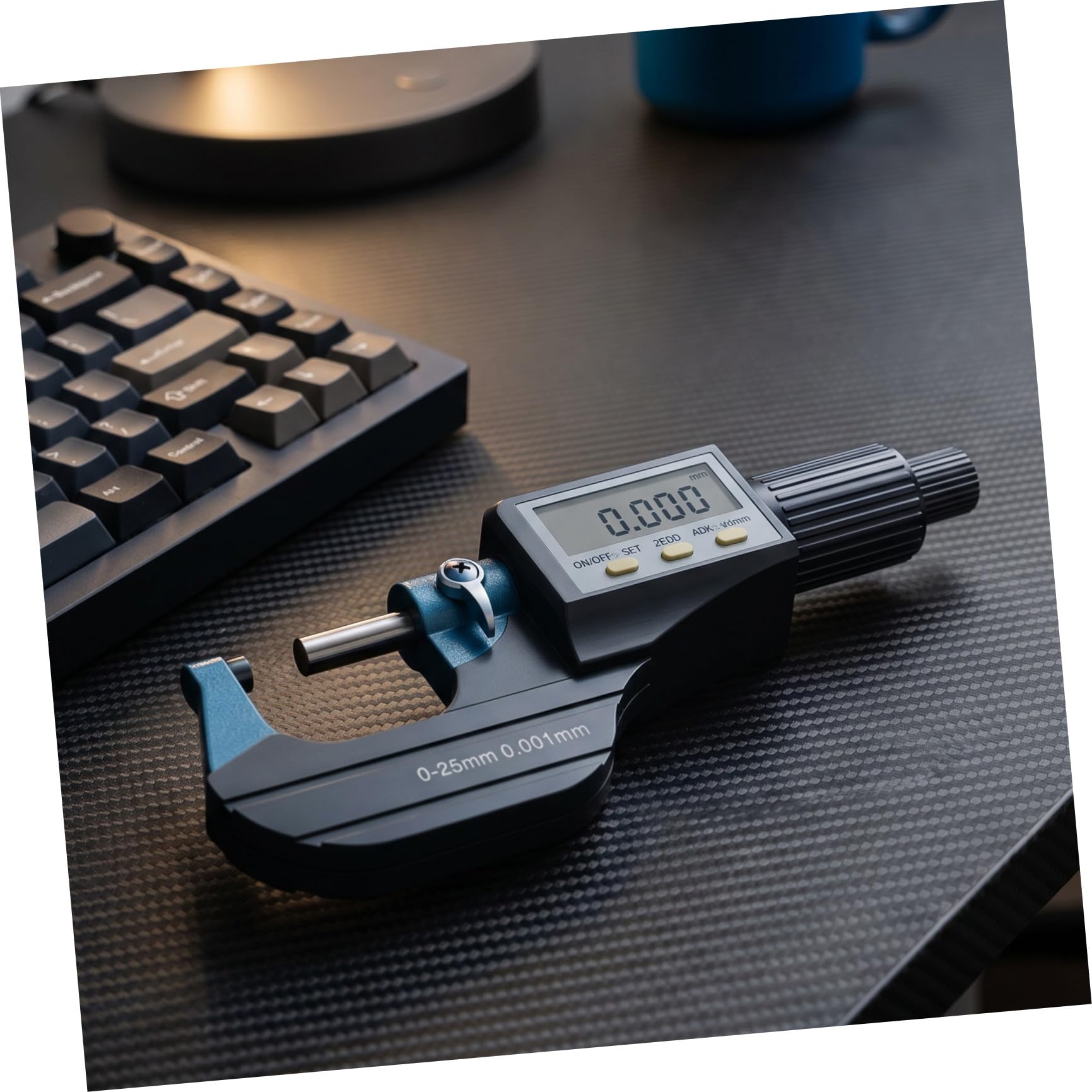 Micrómetro Digital Exterior Medición Precisa con 0-25mm Punta de Metal Endurecido y Calibración Confiable para Aplicaciones Industriales