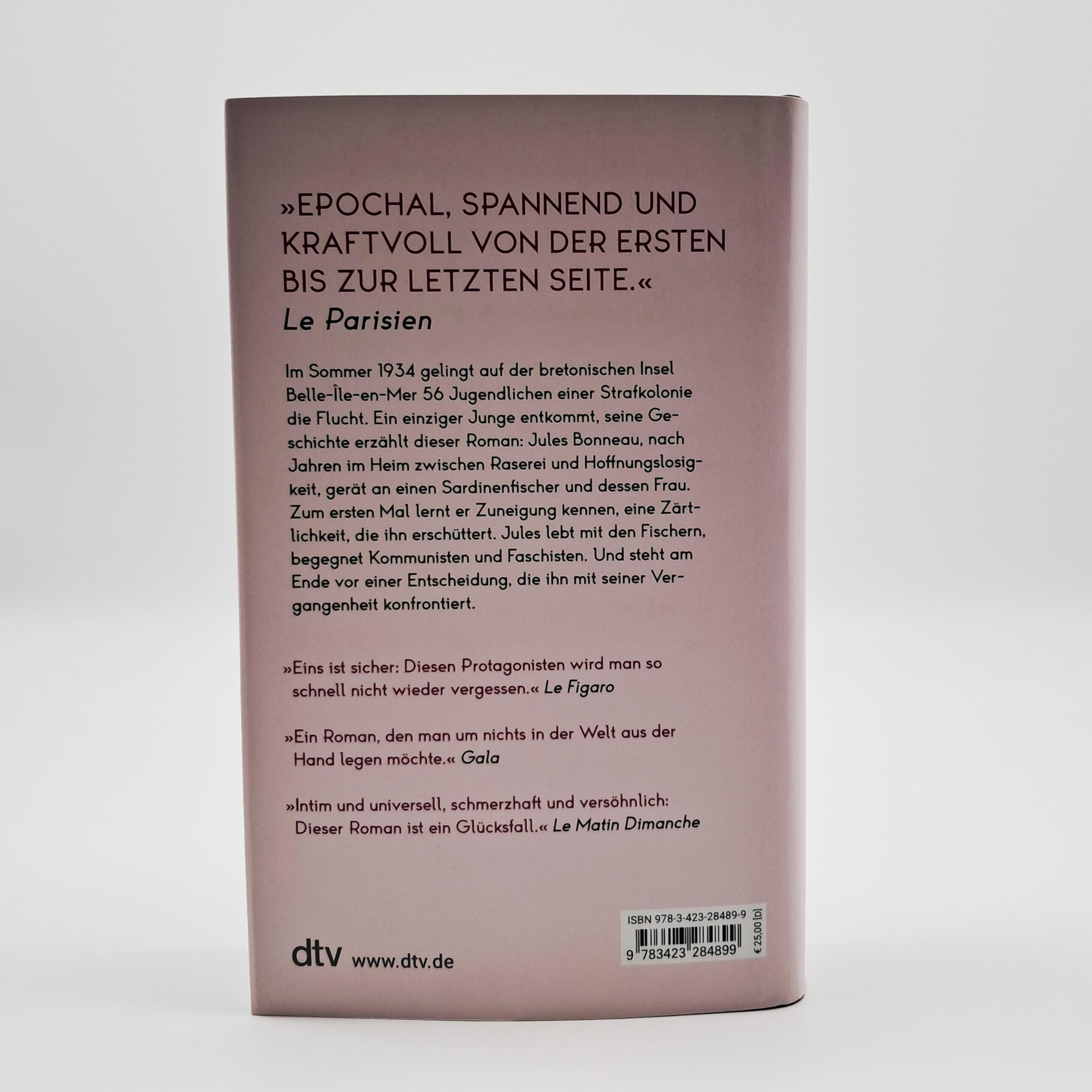 Herz in der Faust: Roman | »Zweifellos haben wir einen der ganz großen Romanciers der Gegenwartsliteratur vor uns.« Thomas Wagner, Der Freitag