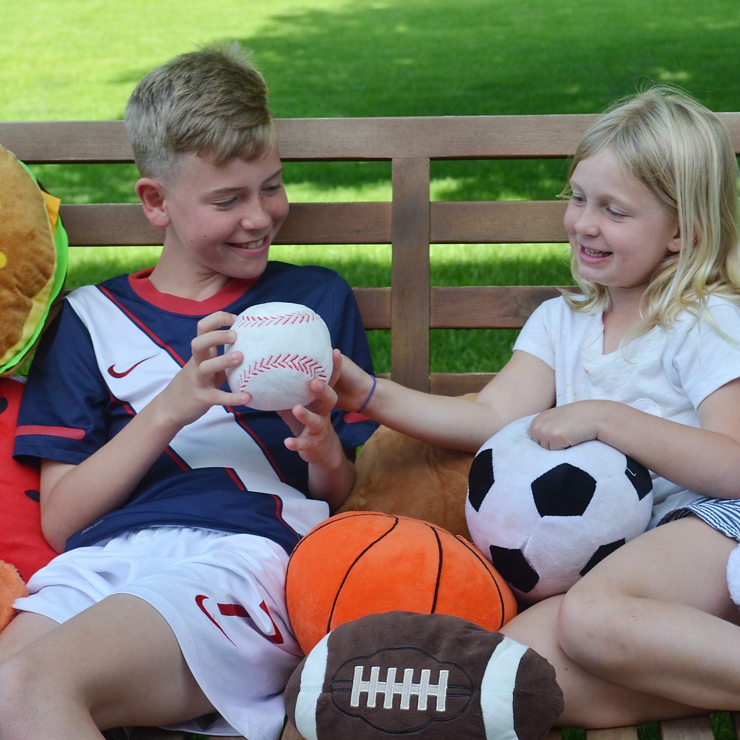 CatchStar Plush Baseball Stuffed Baseball Toy Durable Baseballs Plush Toy Soft Sports Ball Toy Gift for Kids Boy Baby Children Infant Toddler 4"