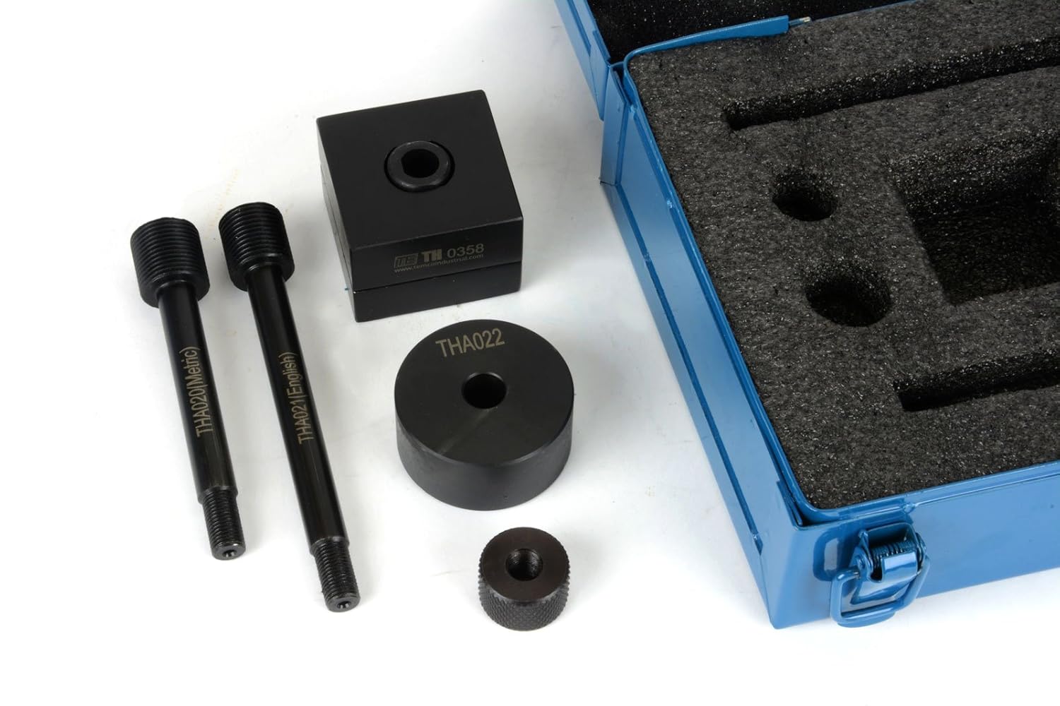 TEMCo TH0358 - New TEMCo Double D Punch Die Set 0.769" x 0.642" Knockout Hole w/Case