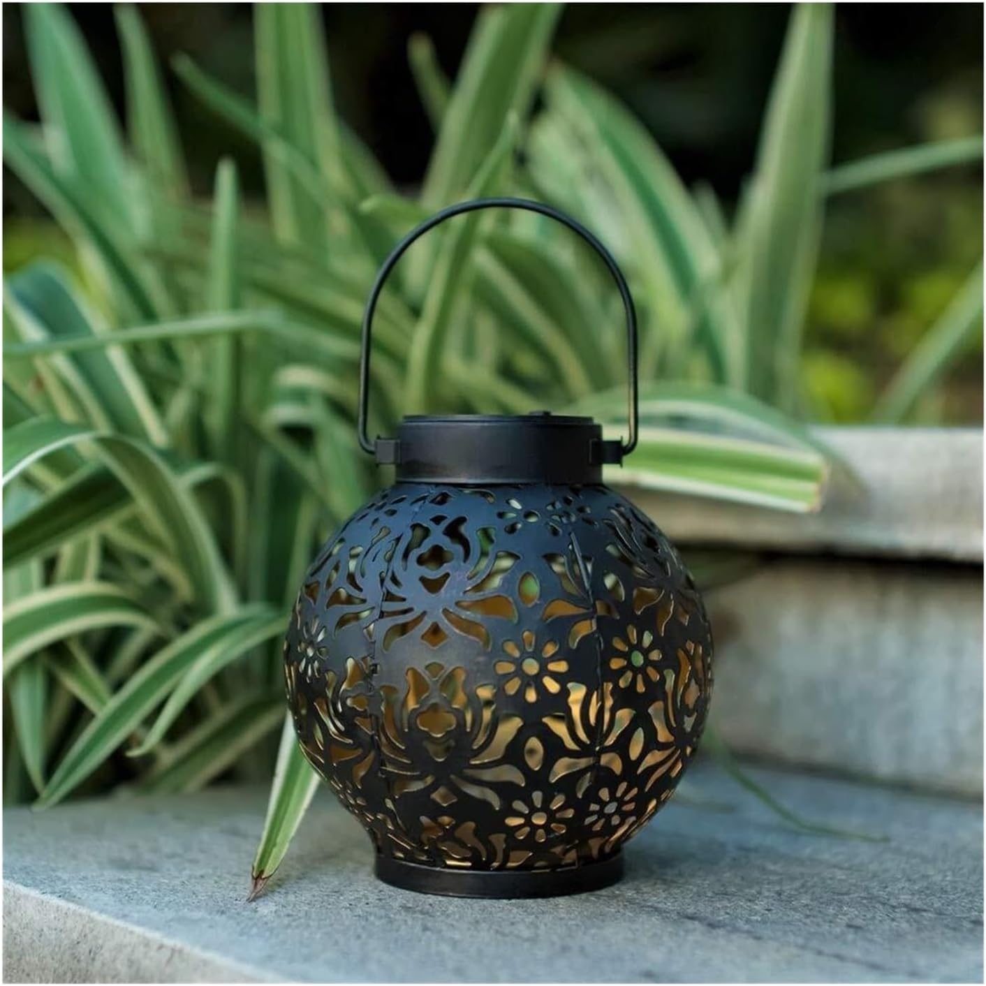 Outdoor Hanging Solar Lantern, Solar Light for Patio, Hollow Wrought Iron Projection, Art Decor, Camping Accessory (2pcs Warm White)