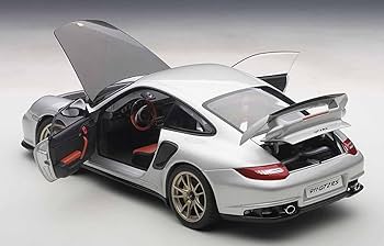 Amazon | AUTOart 1/18 ポルシェ 911 (997) GT2 RS (シルバー) 完成品 Amazon | AUTOart 1/18 ポルシェ 911 (997) GT2 RS (シルバー) 完成品