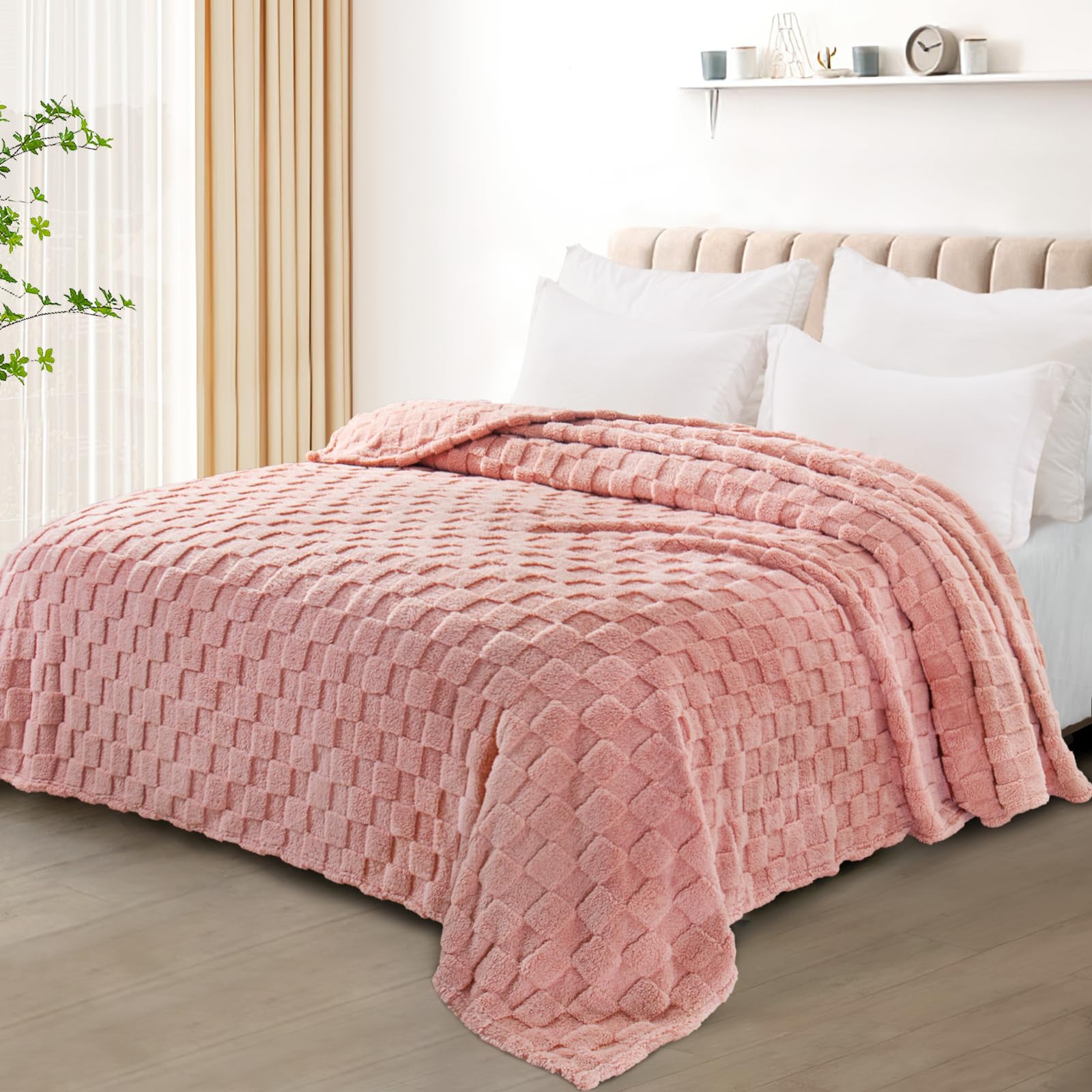 Exclusivo Mezcla Double Size Flannel Fleece Blanket - Image 3