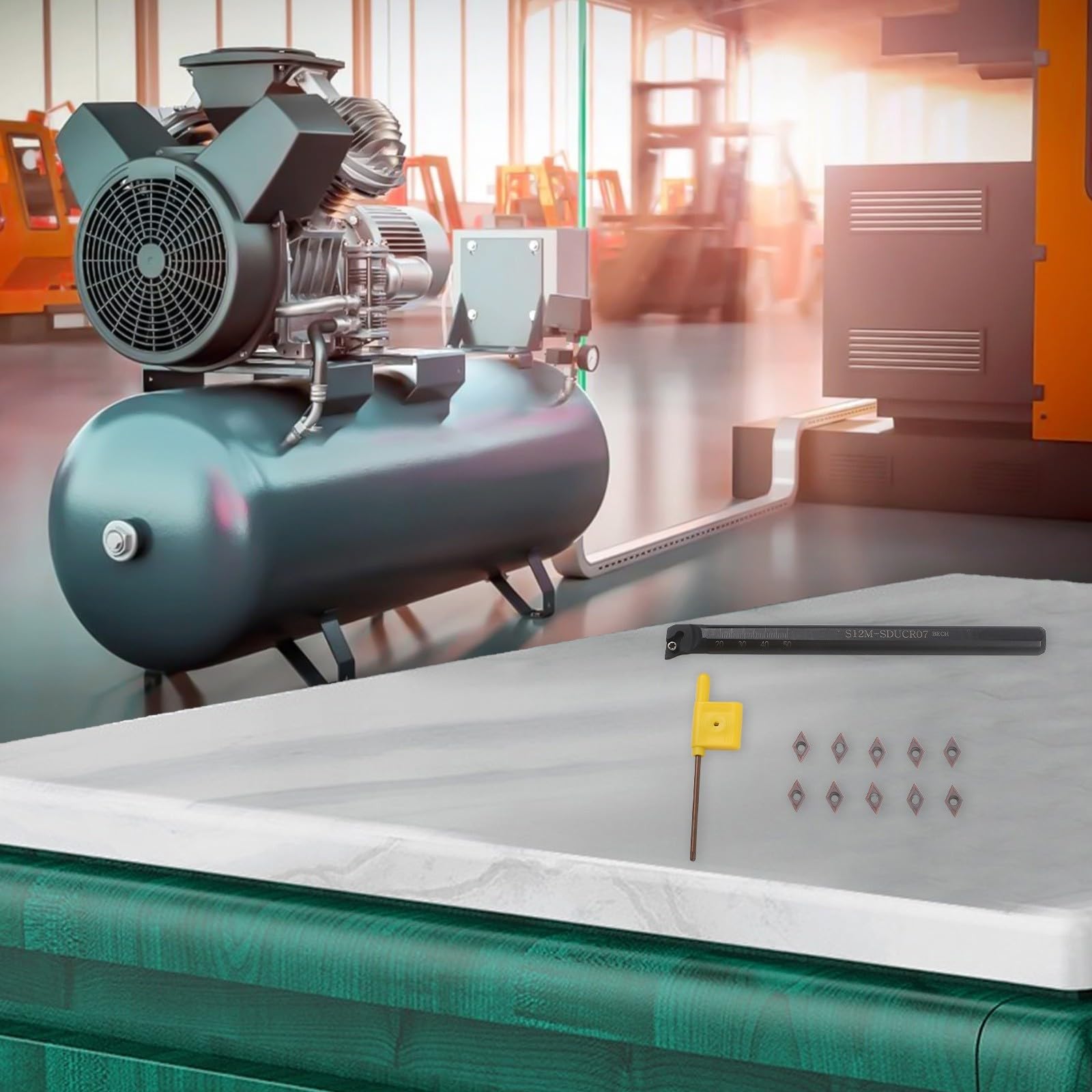Drehwerkzeughalter S12M SDUCR07 12 mm mit DCMT0702 Hartmetalleinsätzen inkl. T8-Schraubenschlüssel für effizientes Metallschneiden