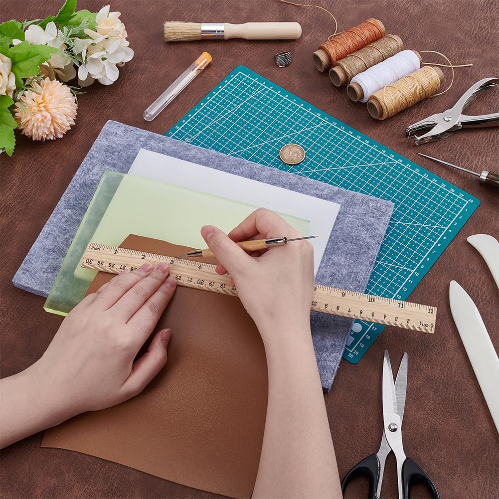UNICRAFTALE 4Pcs Leather Punch Pads Cutting Mat Sound Absorbing Pad Self Healing Cutting Mat Rubber Hole Punch Mat Plastic Stamping Cutting Board for Leather Working DIY Craft Lovers(Large)