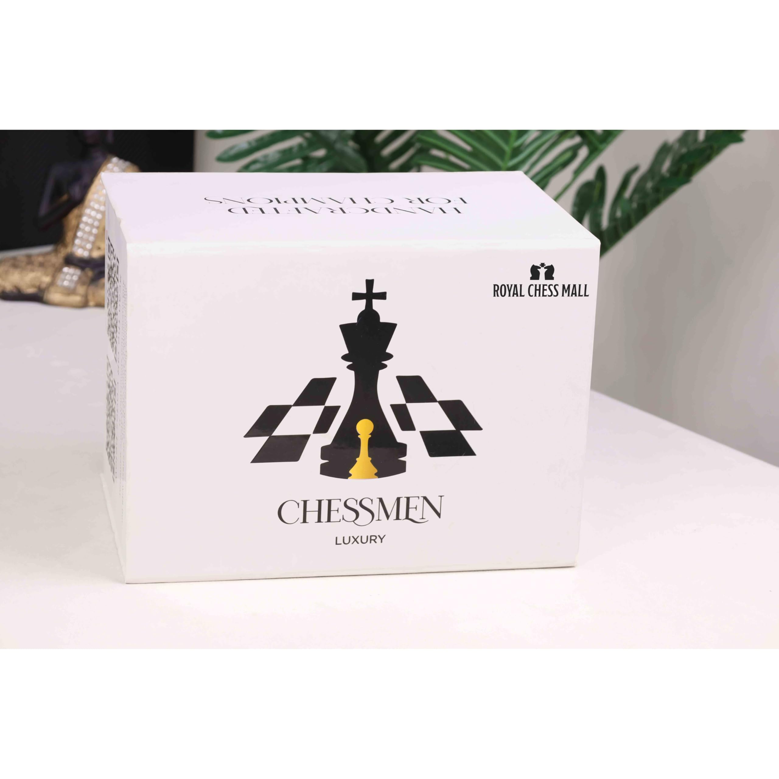 Royal Chess Mall - Juego de ajedrez Staunton de Lujo Imperator de 4,3" - Solo Piezas de ajedrez - Palisandro Bud - Peso Triple