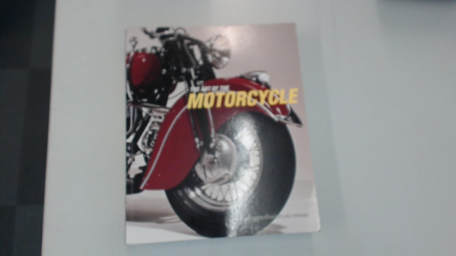 The art of the motorcycle      Paperback – January 1, 1998