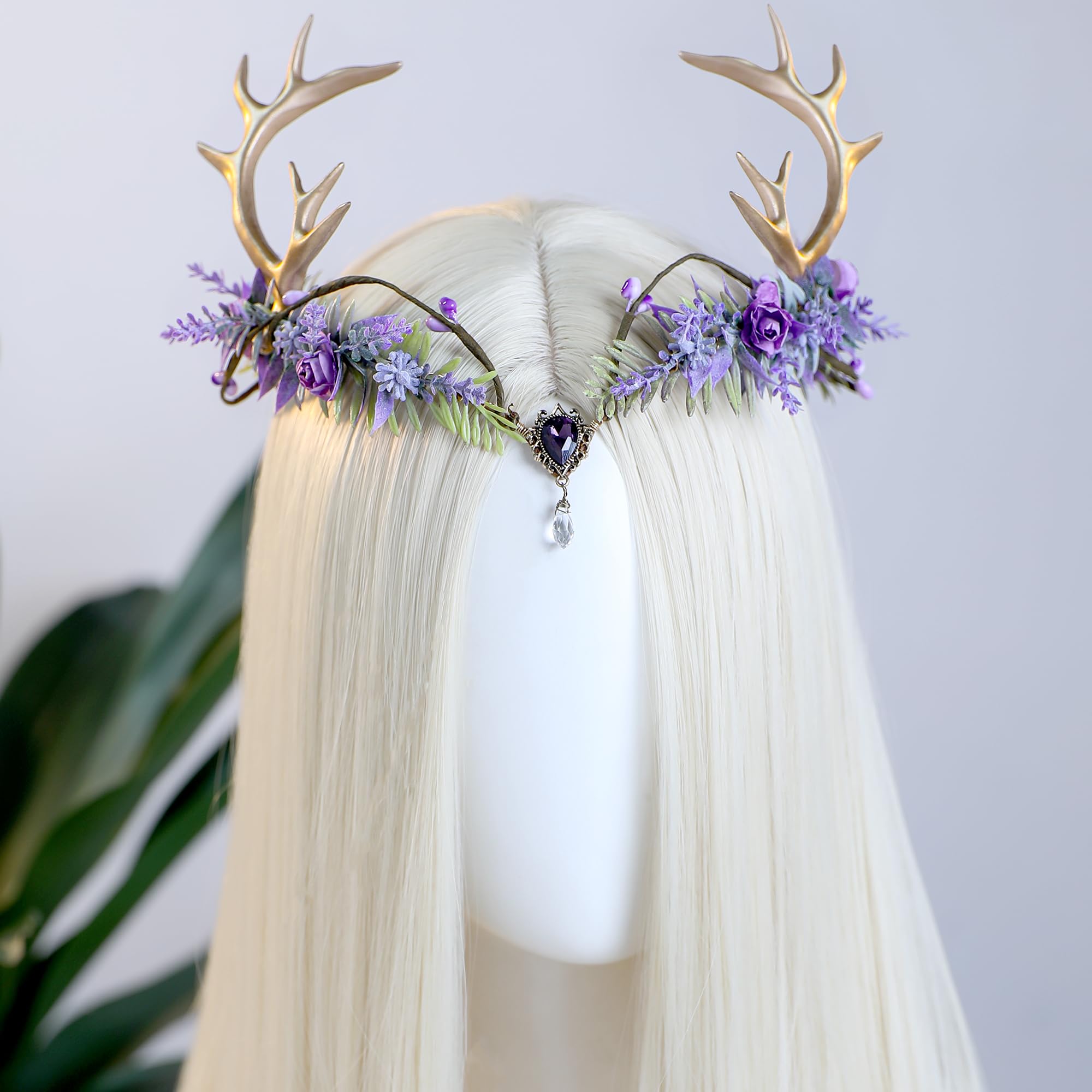 MOSTORY Geweih Kopfschmuck Elfe für Feen Accessoires Damen, Lila Haarschmuck mit Blumen und Edelsteine für Cosplay Faschingskostüme