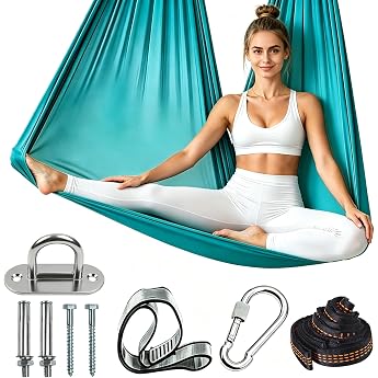 Aerial Yoga Hammock Set 280 x 150 cm Yoga Hanging Chair Swing Aerial Yo-ga Swing Air Flying 200 kg Max Nest Swing with Carabiner Attachment Nails & Accessories for Exercises & Leisure