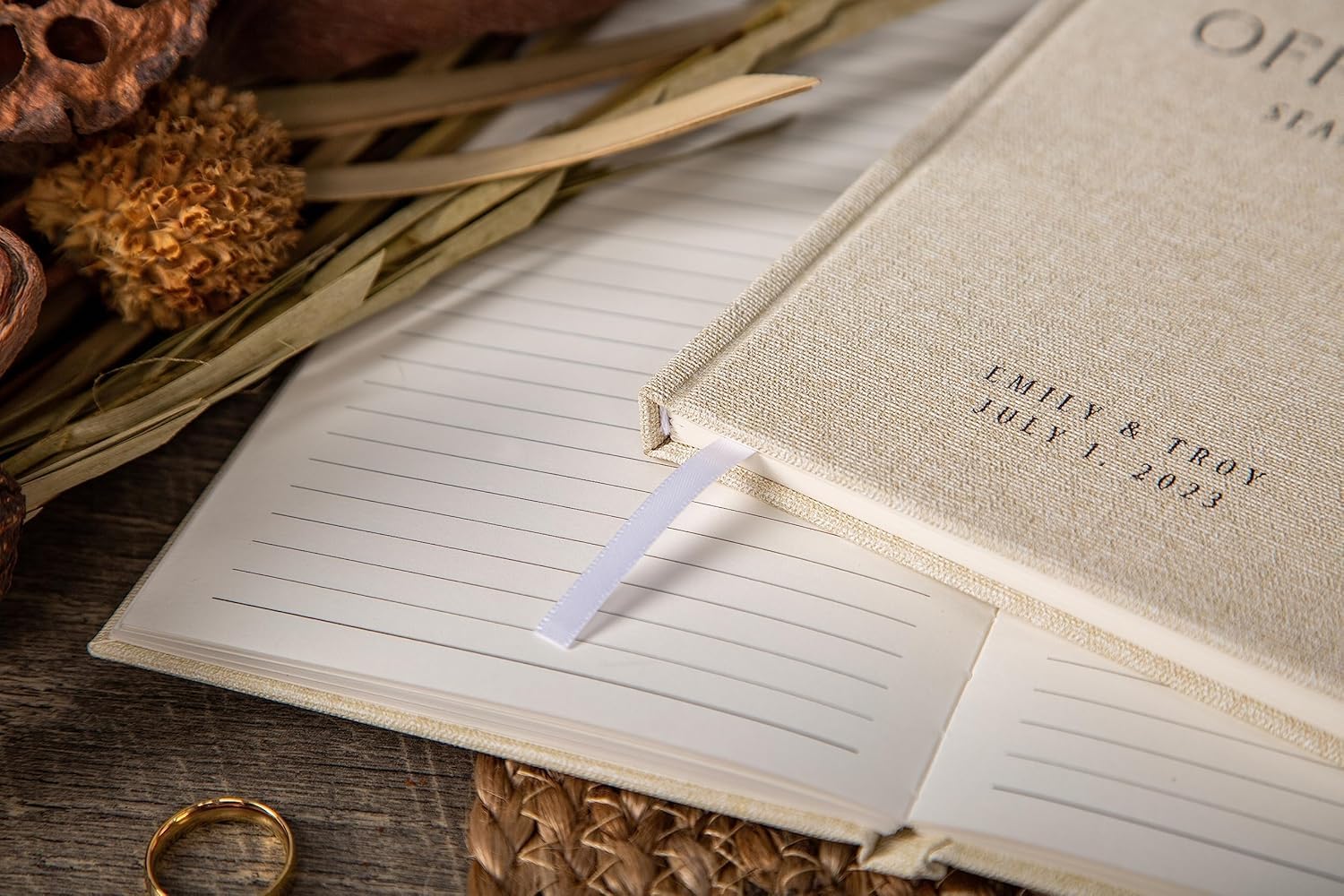 MUUJEE Custom Officiant Book - Personalized Modern Minimalist Notebook Custom Journal Gift for Pastor Ministers Sermon Wedding Ceremony, 32 PAges, 140gsm Thick Lined Paper, 5.25 x 8.25 (Design1)