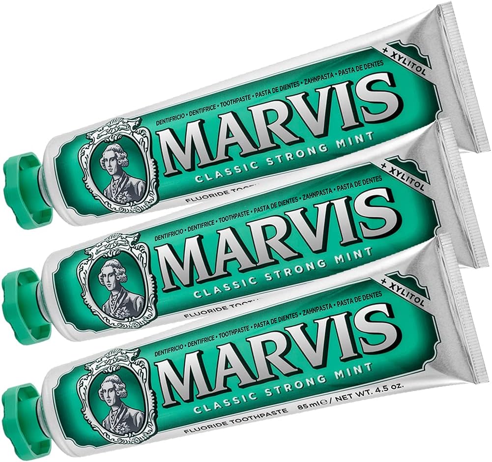 Classic Toothpaste, Strong Mint (3 x 85ml)