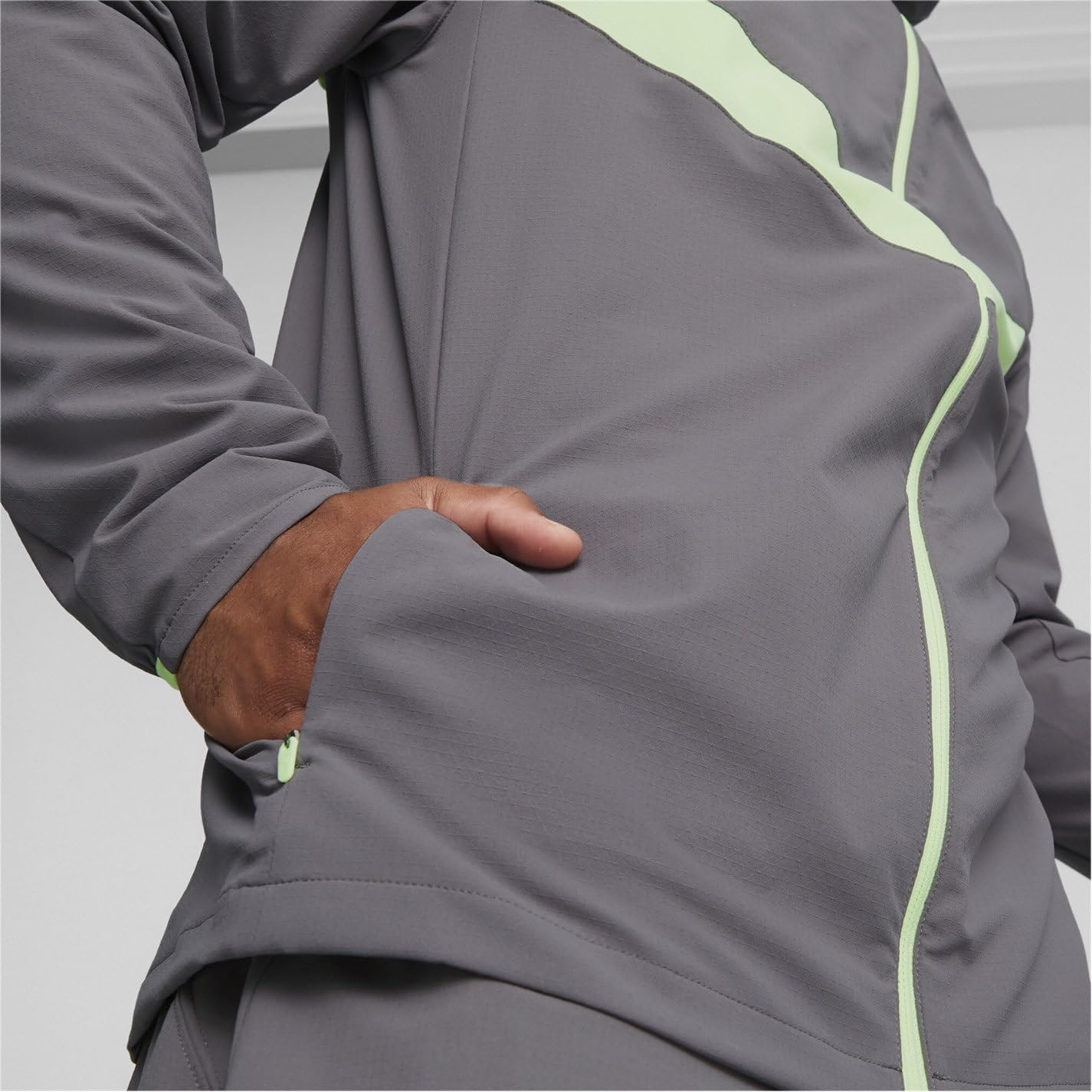 PUMA Giacca Running Uomo Ultraweave - Grigio
