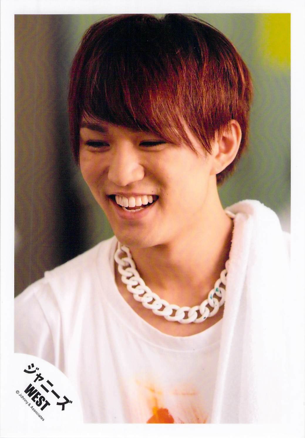 Amazon.co.jp: ジャニーズWEST・【公式写真】・神山智洋・ 生写真