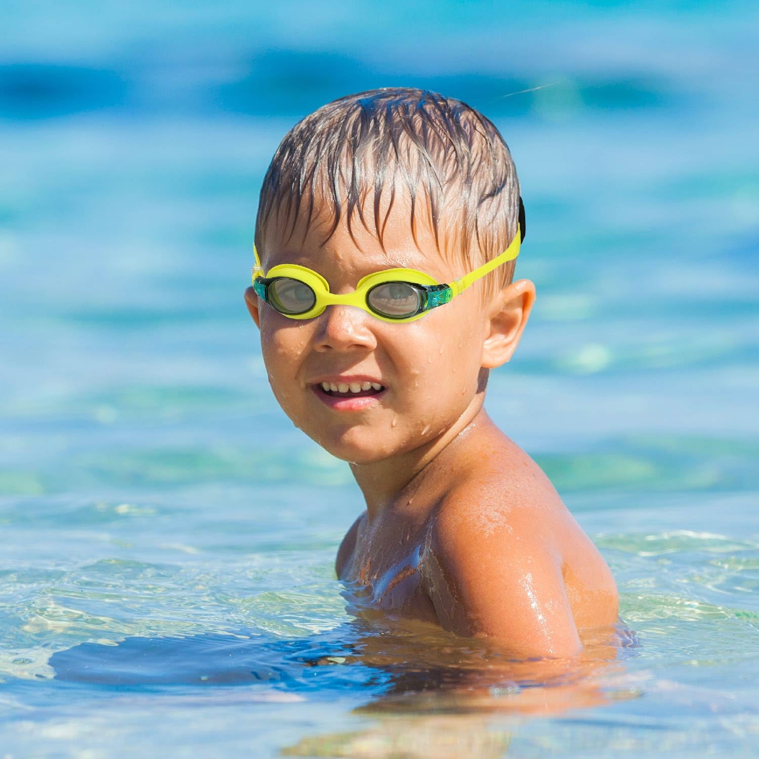 Occhialini da nuoto per bambini dai 3 agli 8 anni, occhiali per bambini senza tirare i capelli, occhiali per bambini con cinturino imbottito