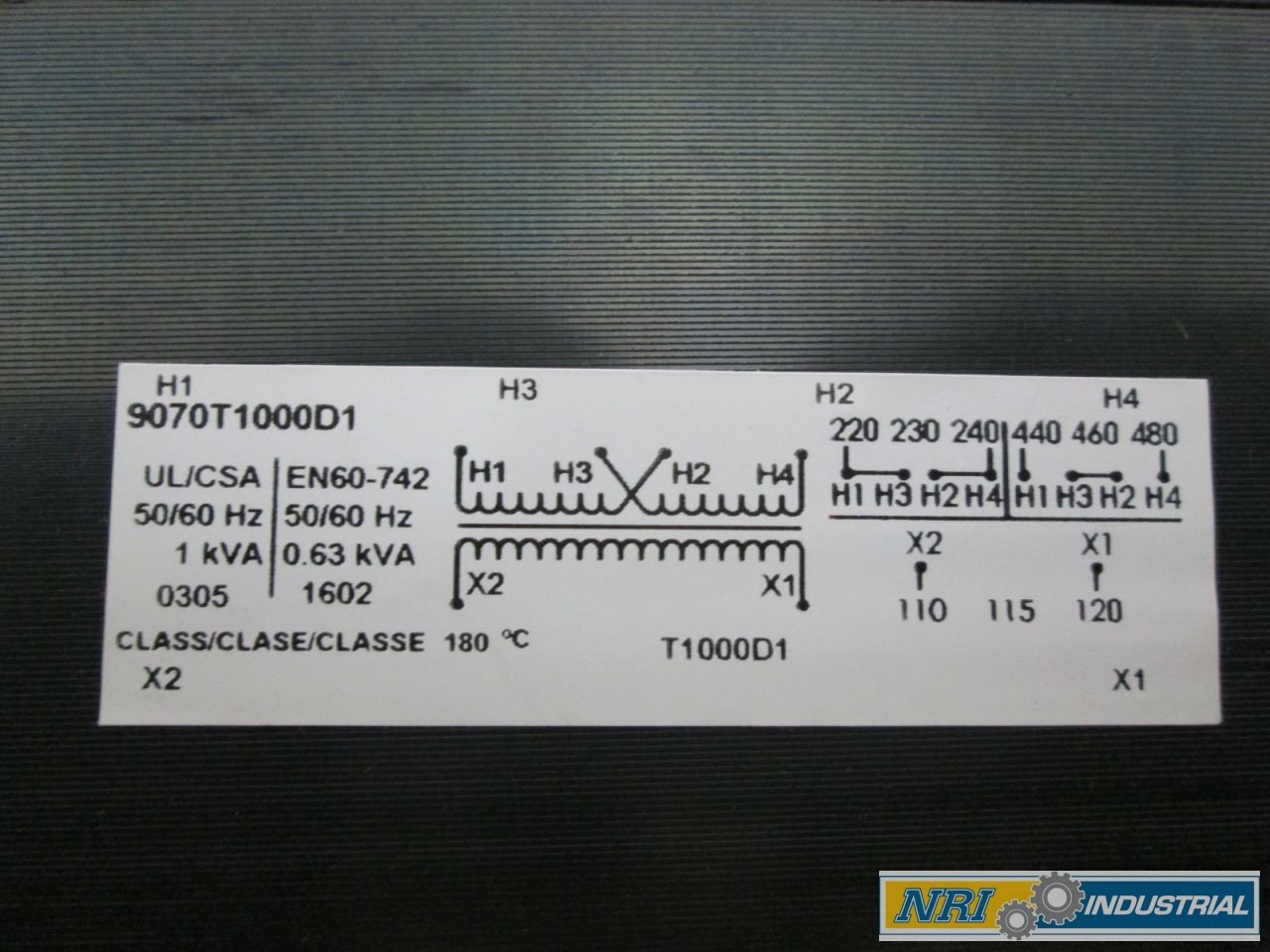 New SQUARE D 9070T1000D1 1KVA 1PH 240/480V 110/115/120V Transformer D327383