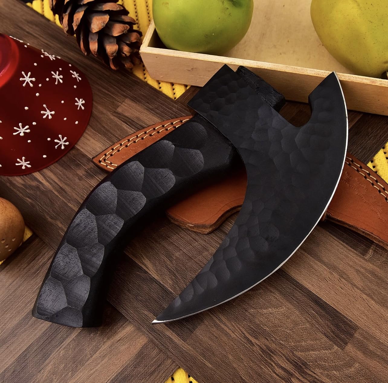 SHOHASS Modern Pizza Cutter New Viking Hatchet Pizza Mini Cutter Axe, Small Camping Pizza Slicer Axe, Best Axe Small Pizza Slicing with Premium Leather Sheath (Black Head)