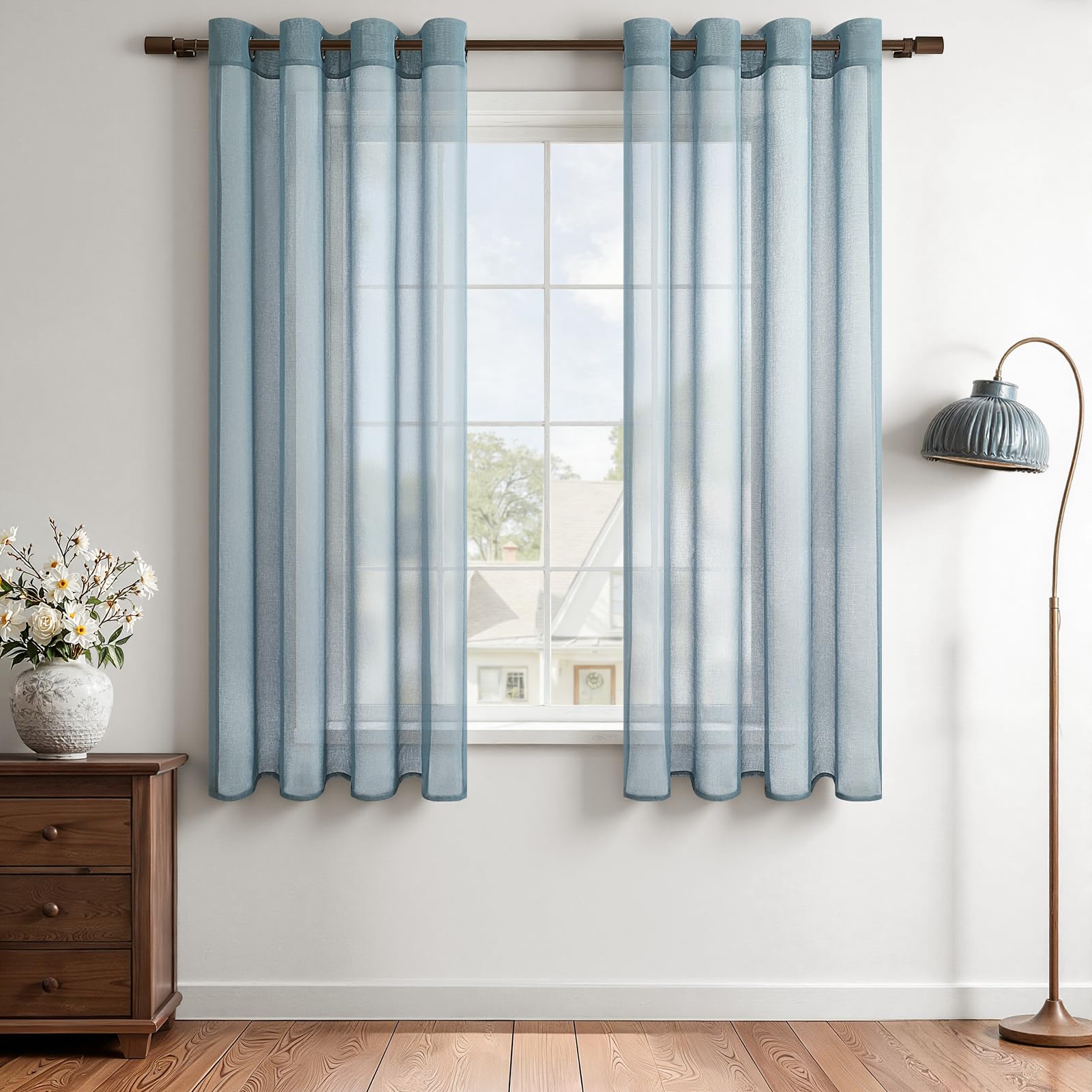 MRTREES Voile Gardinen Vorhang halbtransparent kurz mit Ösen in Leinenoptik Stores Gardinen Schals für Wohnzimmer Schlafzimmer Kinderzimmer Weiß 2er Set