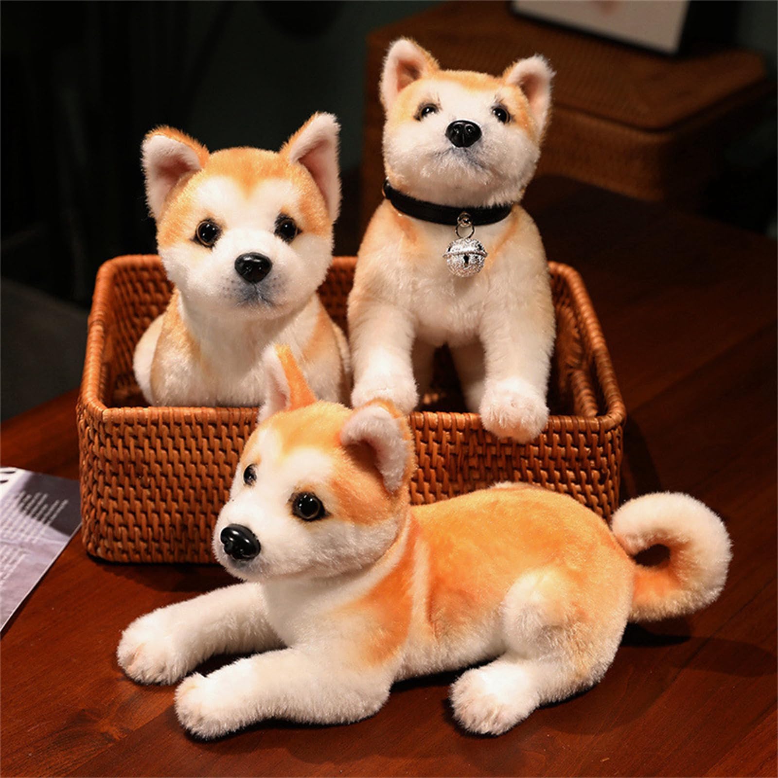 Plüschtier, Akita-Plüschtier, realistischer Welpen-Plüsch mit kurzen Beinen und Schwanz, teurer Hunde-Plüsch Ohren(32CM)