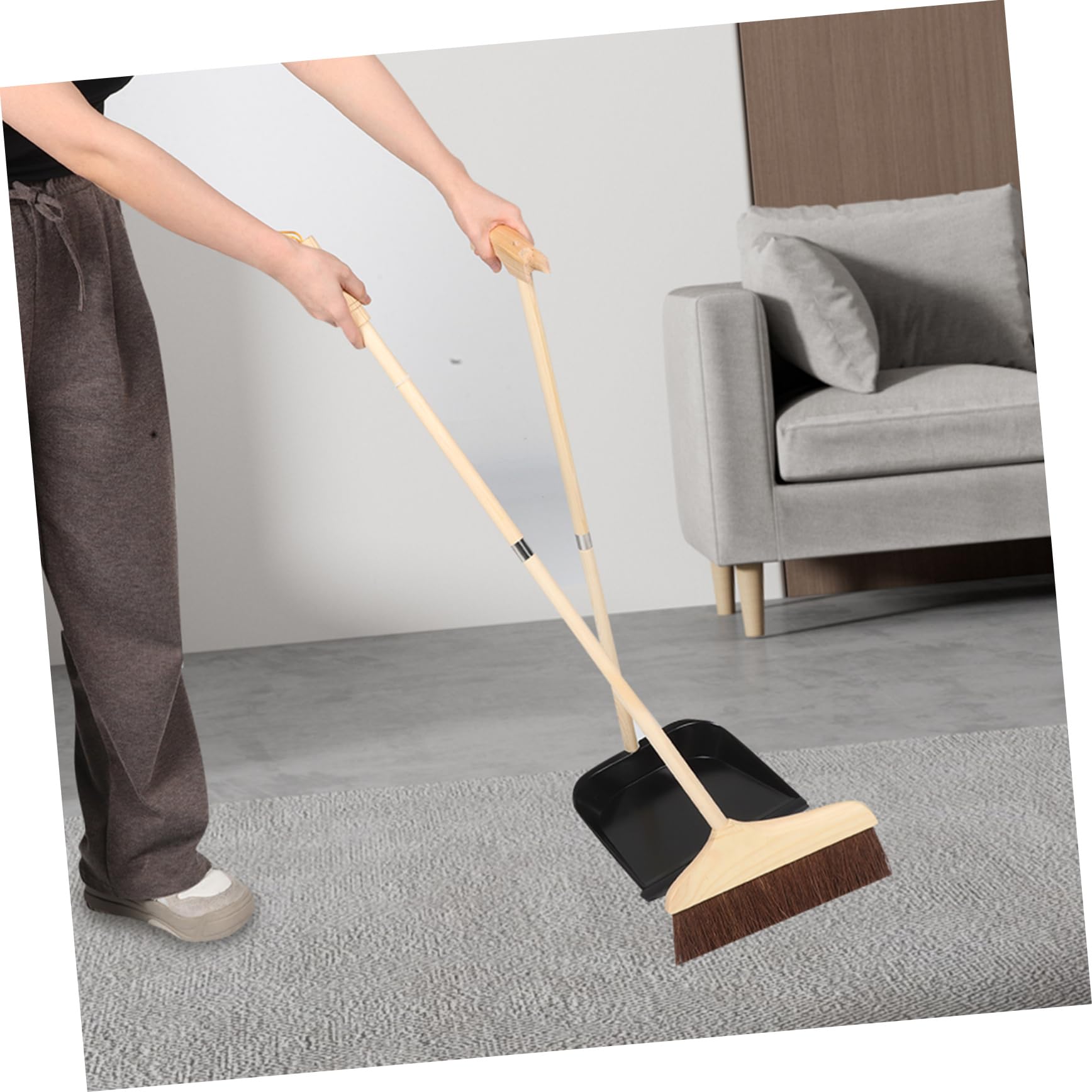 Juego de Escoba y Recogedor Mango Largo Desmontable de Madera | Cerdas Suaves, Limpieza de Pisos y Dormitorio, Atornillar y Quitar, Acabado Negro, Hierro