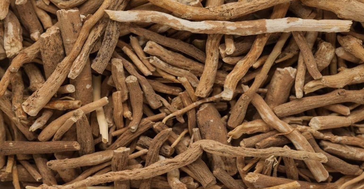Divesh Store Ashwagandha Root 100 Grm - Ashwagandha - Indian Ginseng - Withania Somnifera - Ashwagandh