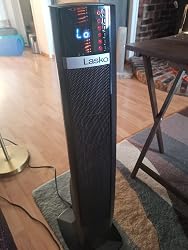 Lasko Ceramic Extended Heat Zone Tower Heater with Remote Control by Lasko  : Amazon.ca: Home