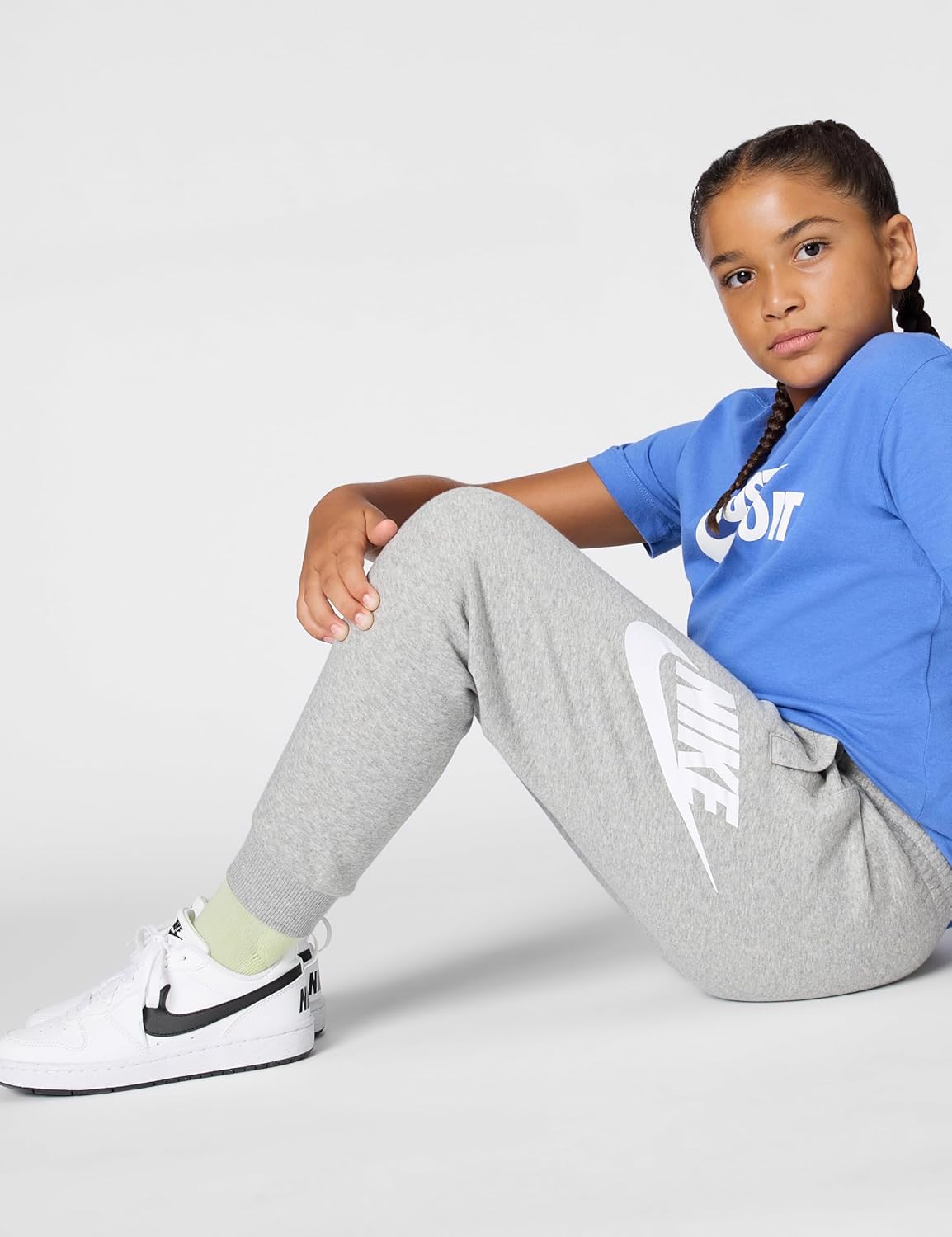 Nike Unisex Big Kids' Club Fleece Joggers - Boys and Girls Pants - Image 2