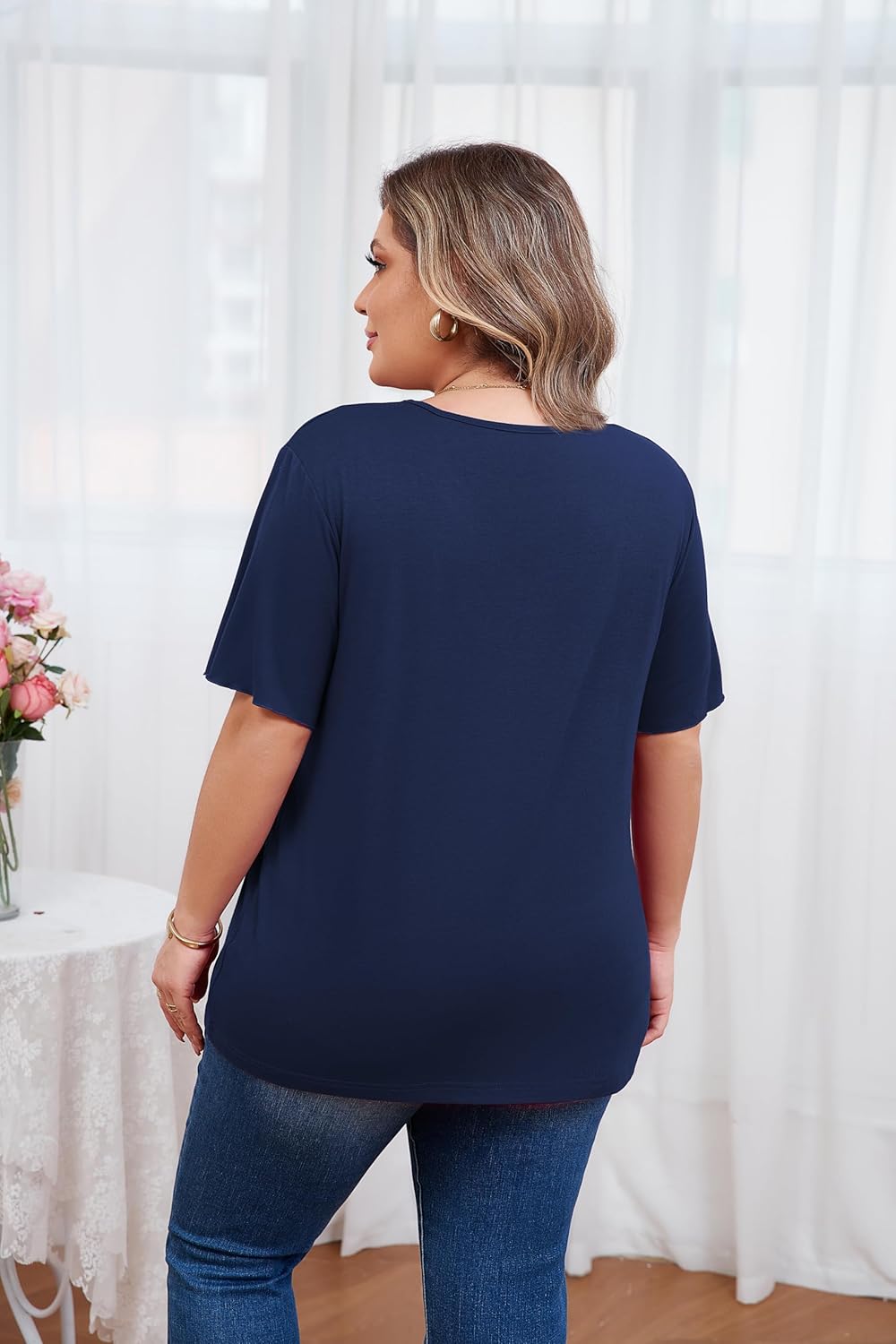 Women's Plus Size Short Sleeve Tops Curved V Neck Casual Loose Fit Shirts Summer Blouses 2025 Trendy Clothes - Image 2