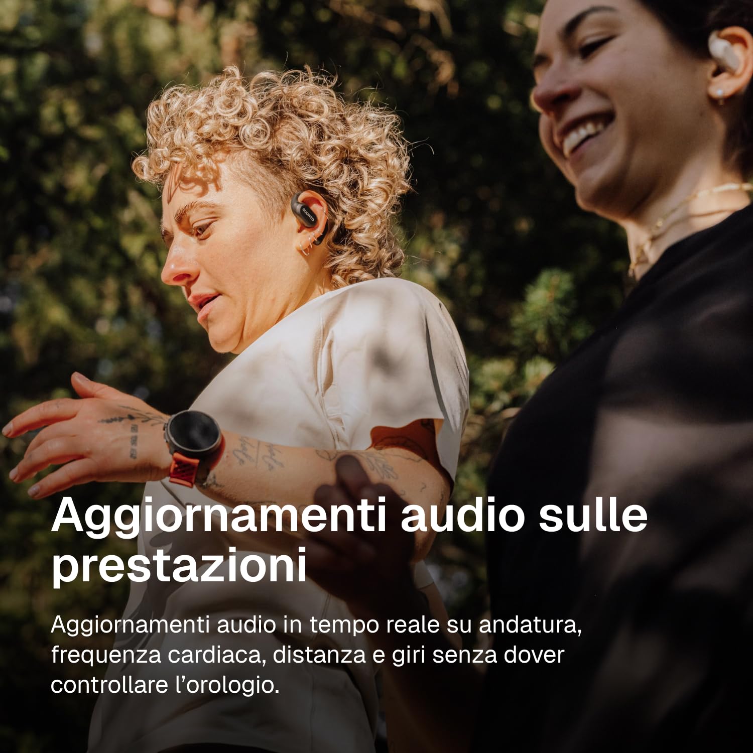 SUUNTO Spark Cuffie Open-Ear, Cuffie a Conduzione Aerea con Rilevamento Intelligente del Movimento, Feedback Audio Sulle Prestazioni, Resistente al Sudore IP55, 36 Ore con Custodia di Ricarica