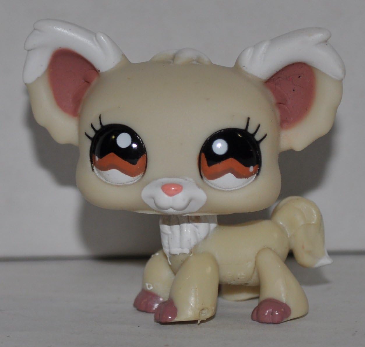 Chihuahua #1199 (Cream, Brown Eyes) - Littlest Pet Shop (Retired) Collector Toy - LPS Collectible Replacement Single Figure - Loose (OOP Out of Package & Print)