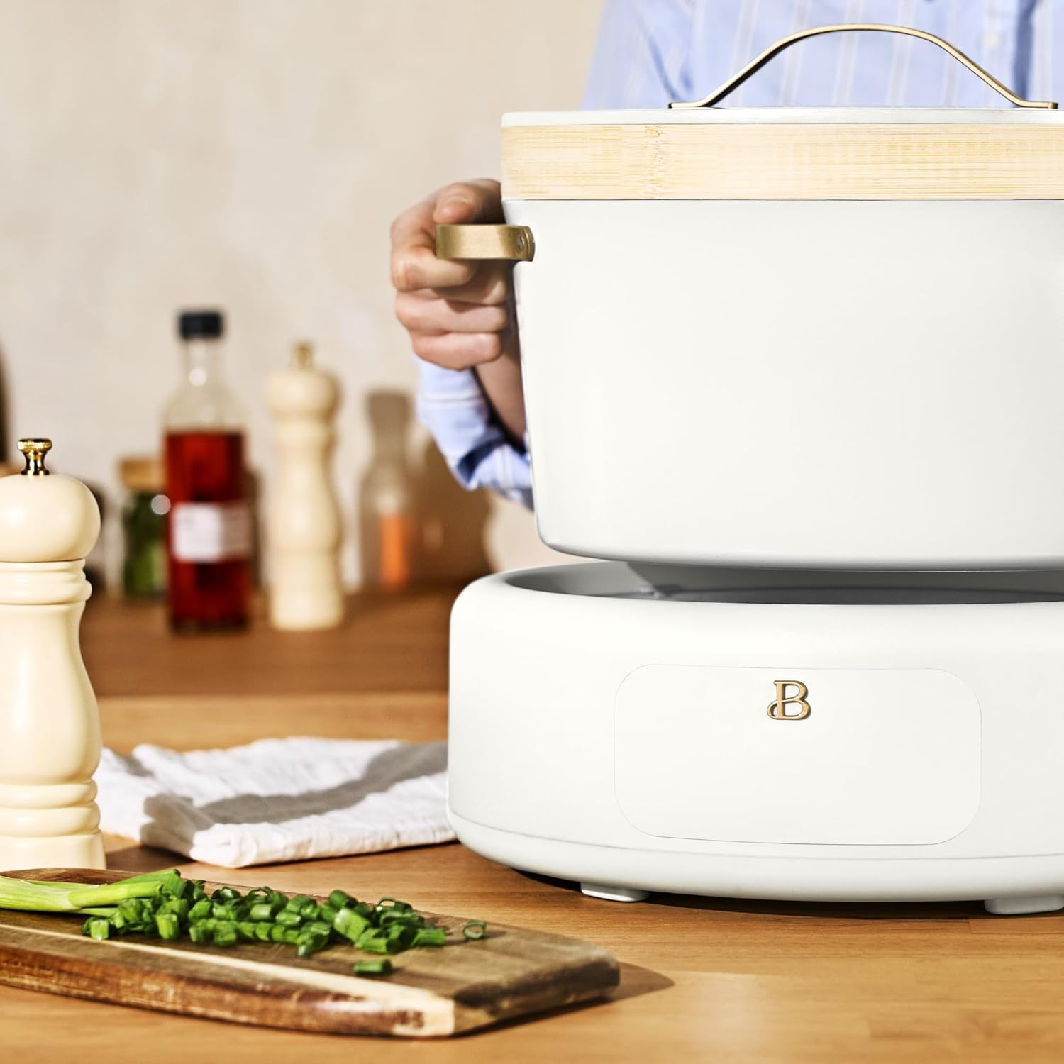 8 QT 12-in-1 Programmable Multi-Cooker with Bamboo Steamer, Electric Dutch Oven, Slow Cooker, Searing Pot & Rice Cooker, Non-Toxic Ceramic (White Icing)