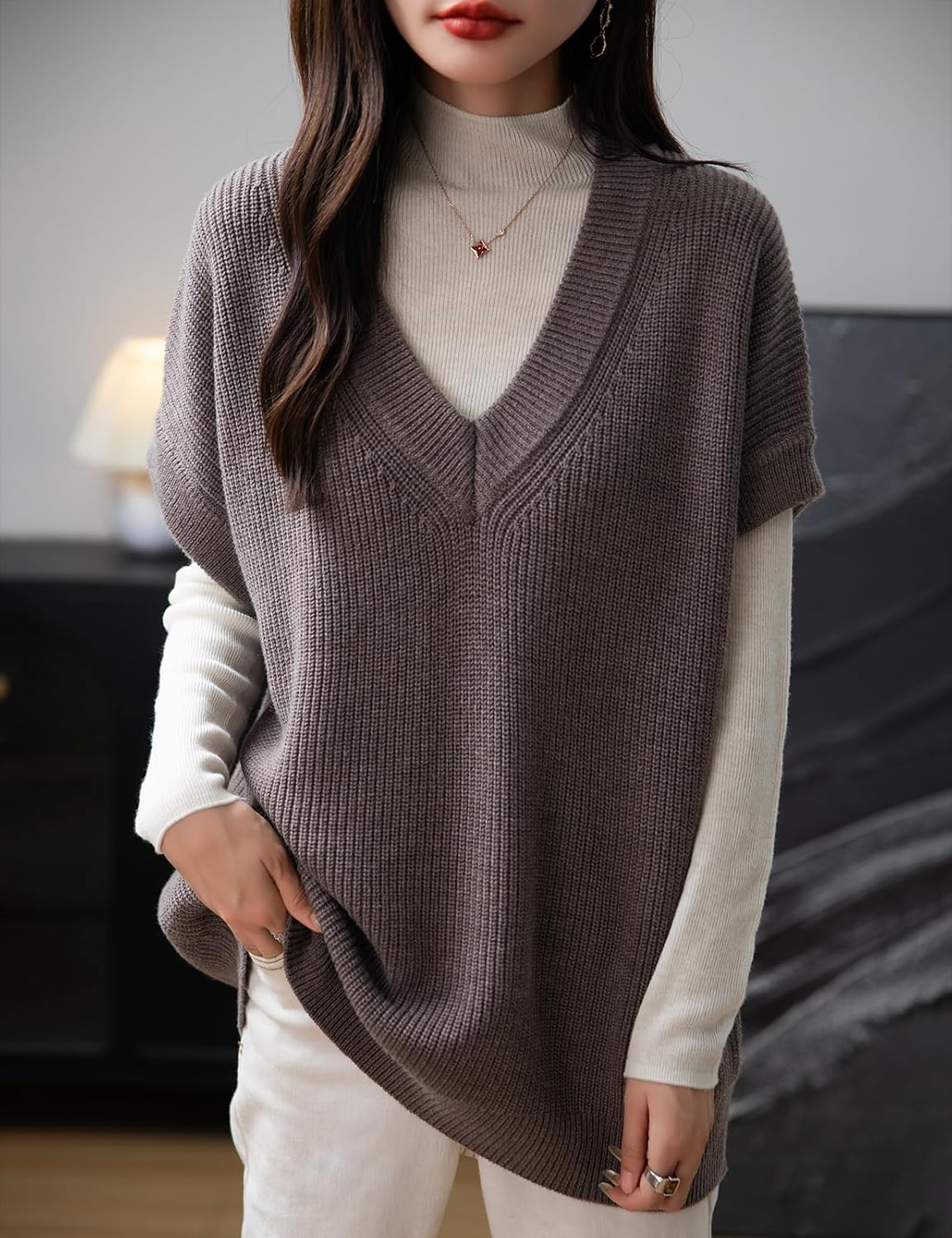 Women's Merino Wool Blend Sweater Vest 2025 Fall Winter Casual V Neck Sleeveless Knit Pullover Sweater