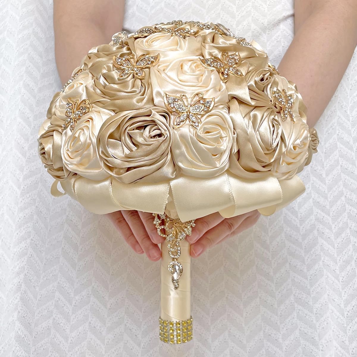 Handmade Floral Satin Rose Butterfly Shape Rhinestone Bridal Bouquet Luxury Golden Rhinestone Artificial Flowers for Wedding