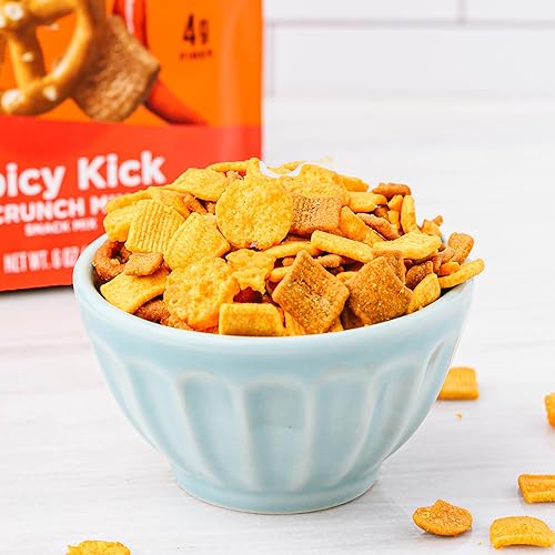 Miniatura 4 de Catalina Crunch Mix Spicy Kick Protein Snack Mix  Bocadillos bajos en carbohidratos, proteínas, apto para dieta cetogénica, paquete de 3