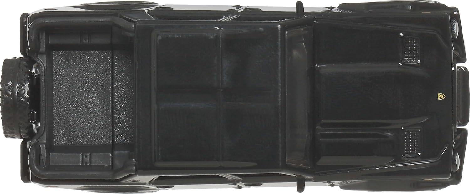 Hot Wheels Cars, Premium Fast & Furious 1:64 Scale Die-Cast Car for Collectors Inspired by Fast & Furious Movie Franchise