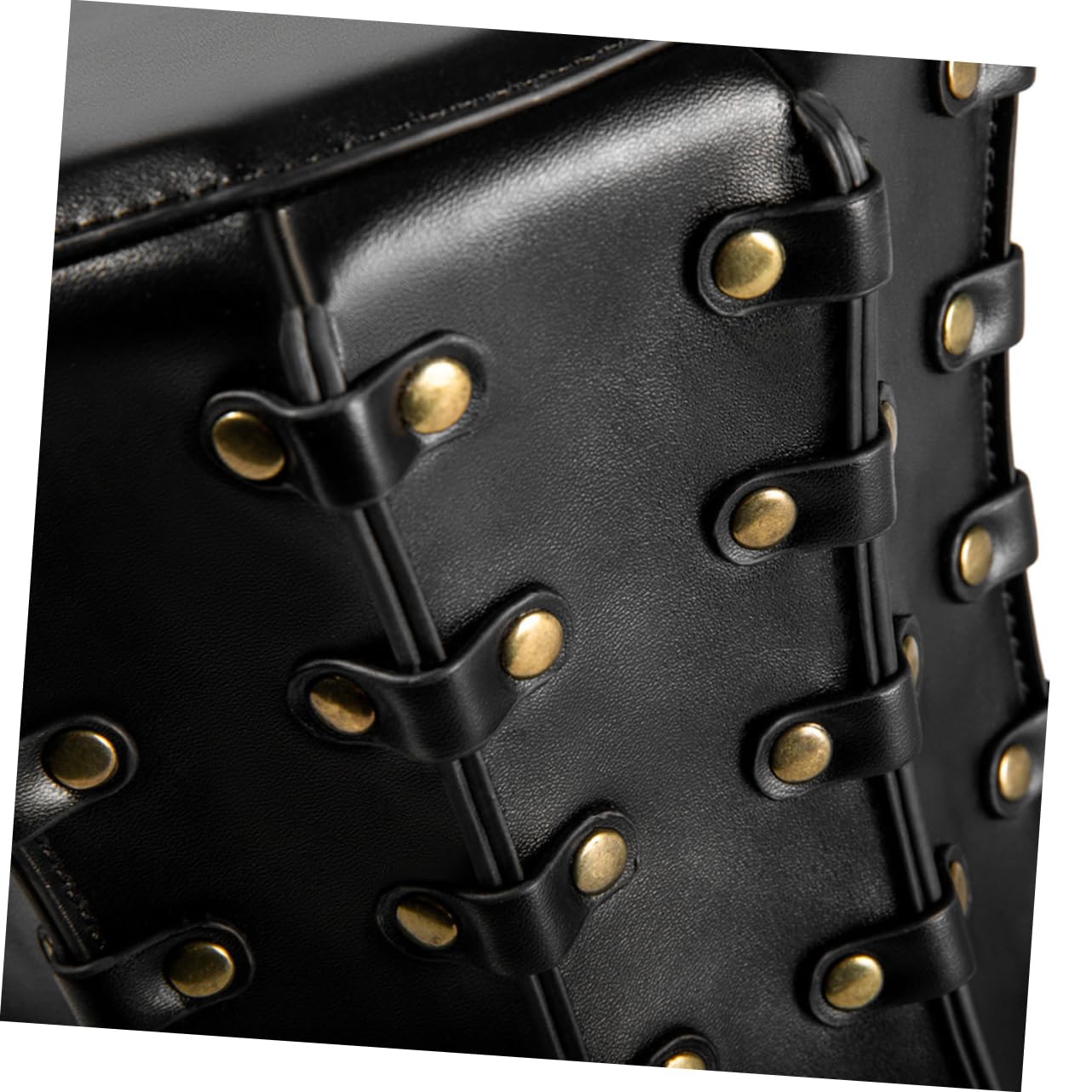 Cabilock Punk Style Hohe Kappe Halloween Hut mit Nieten Eleganter Heißer Hut für Damen und Herren Partys und Festivals Hochwertiges Leicht zu Reinigen und Vielseitig Einsetzbar
