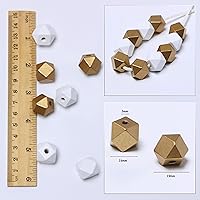 Vista 5 de 100 cuentas geométricas de madera de 0.630 pulgadas, cuentas espaciadoras de madera con forma de polígono dorado y blanco para proyectos