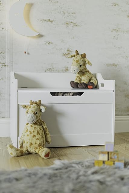 HomeZone Wooden Toybox Chest Toy Storage Baby Box - White Kids Storage Units Square Strong, Stable and Hardwearing Ottoman Storage Box for Children's, Bedrooms or Nurseries Boys Girls Toy Storage Box